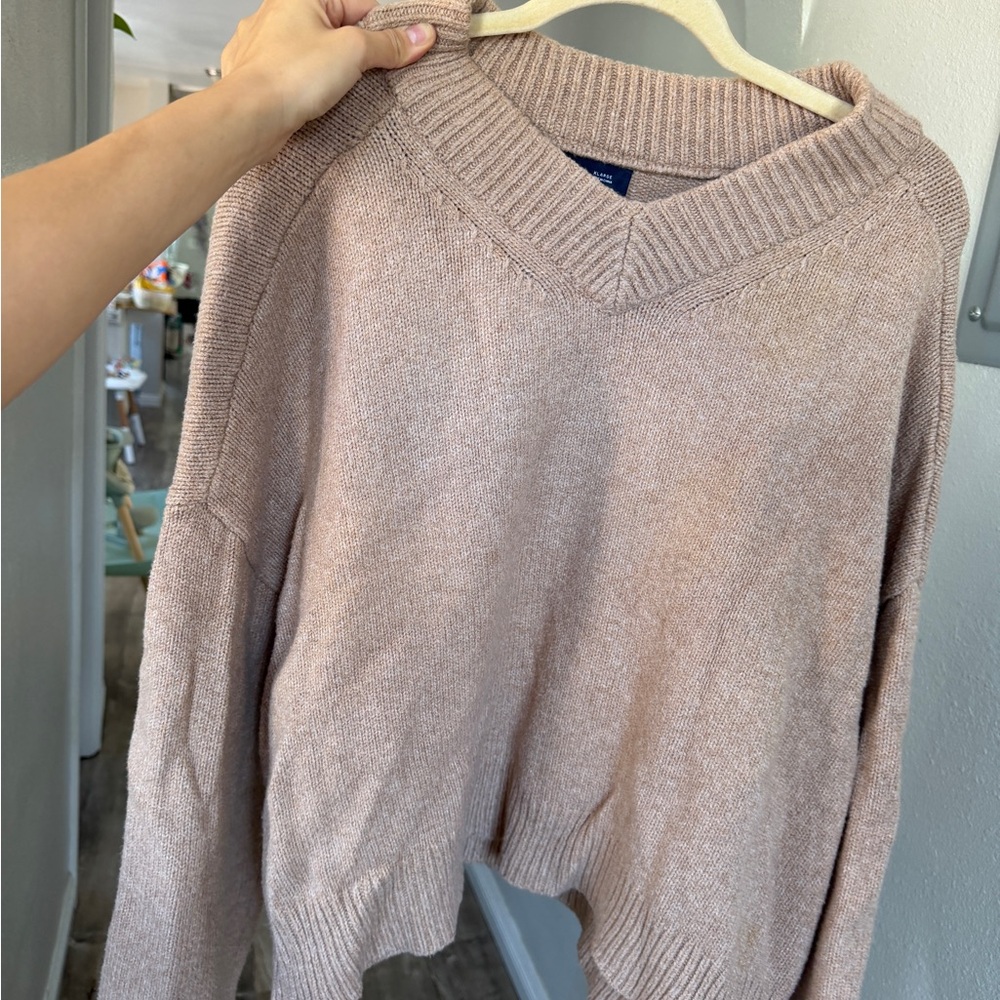 Gap V neck Cozy Beige Sweater